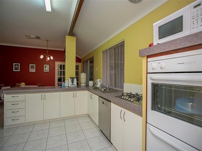 32 Jane Brook Drive, Jane Brook WA 6056