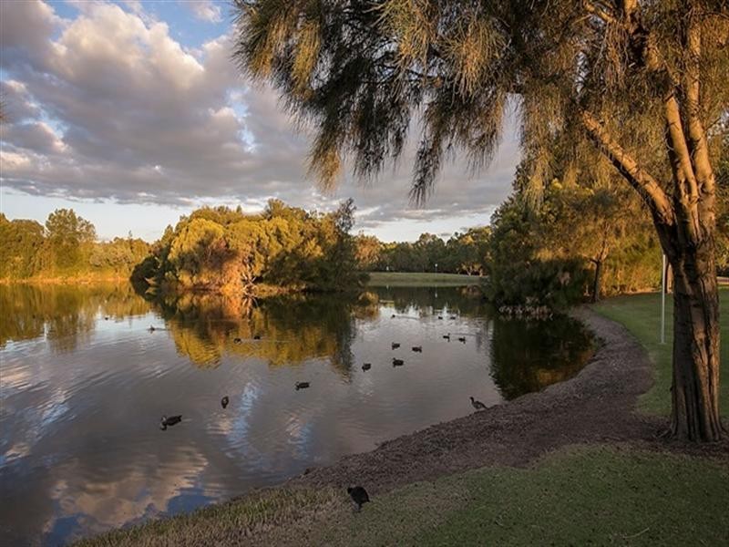 32 Jane Brook Drive, Jane Brook WA 6056