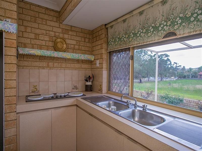 40 Weld Road, Swan View WA 6056