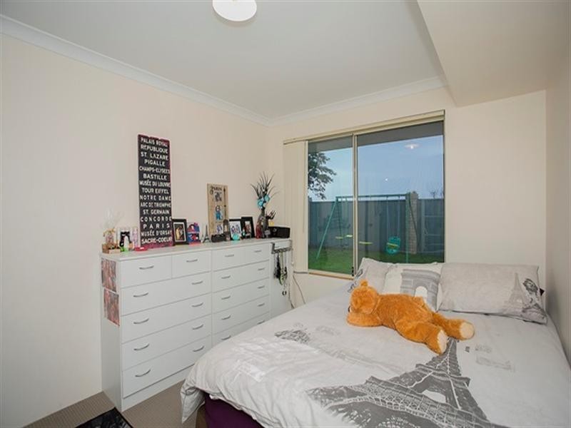 35 Alsace Avenue, Caversham WA 6055