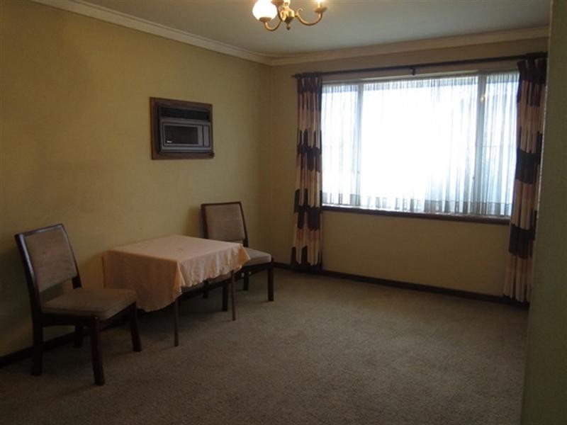 9 Beaconsfield Avenue, Midvale WA 6056