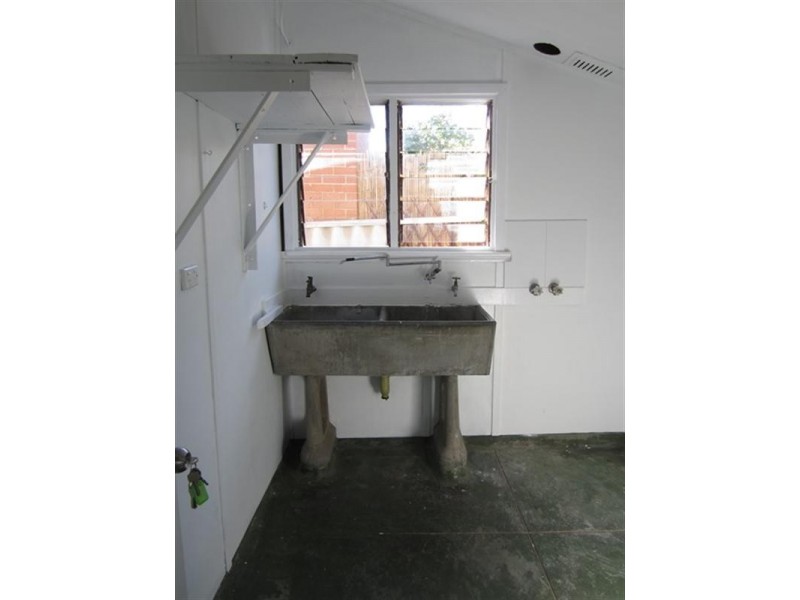 20 Dudley Street, Midland WA 6056