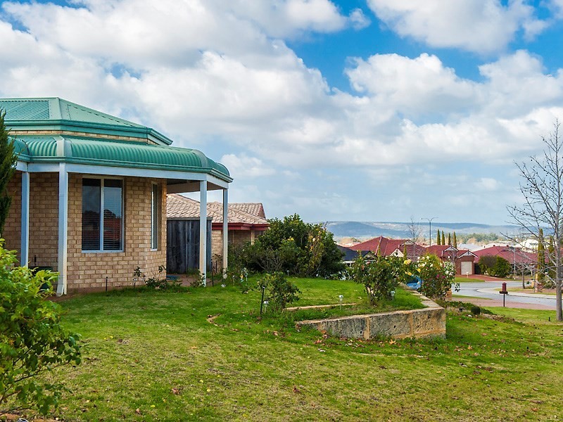 145 Fantail Crescent, Ellenbrook WA 6069