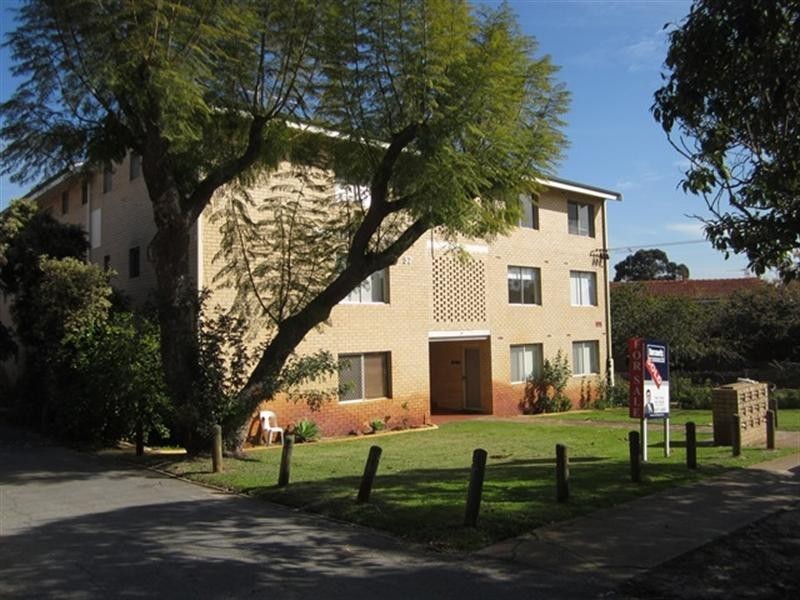 11/57 Tenth Avenue, Inglewood WA 6052