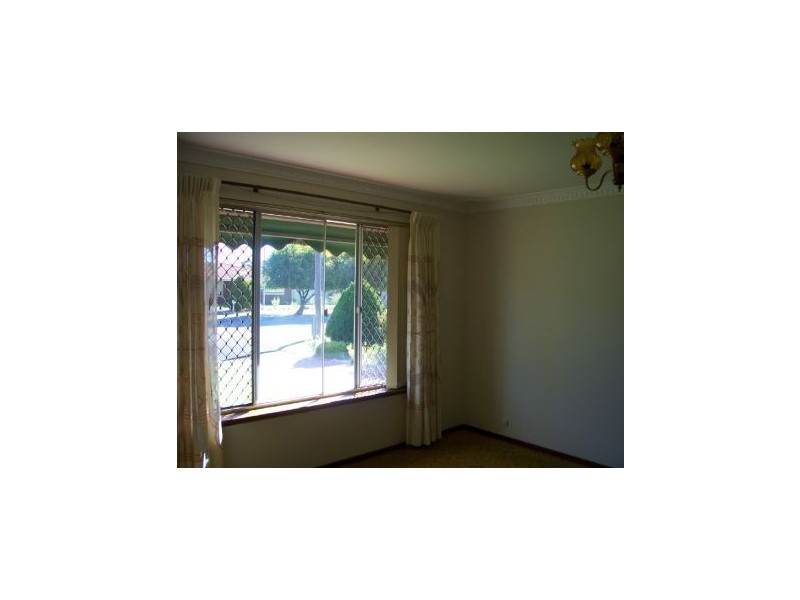 44 Andrews Way, Herne Hill WA 6056