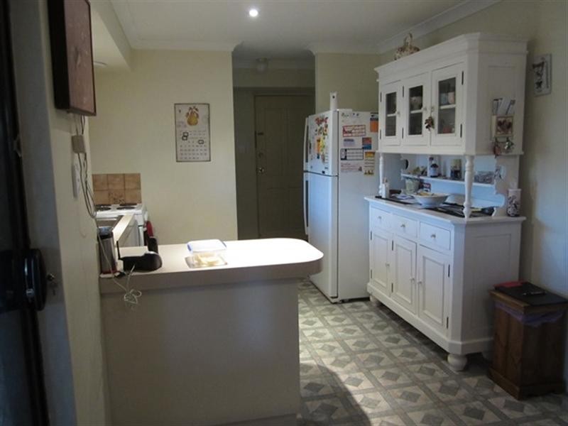 117 Blackadder Road, Swan View WA 6056