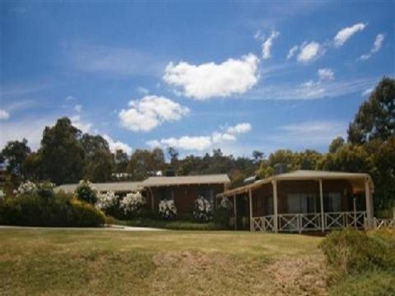 67 Holmes Road, Maida Vale WA 6057