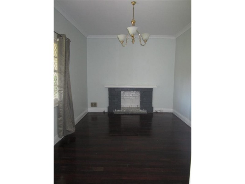 14 Hooley Road, Midvale WA 6056