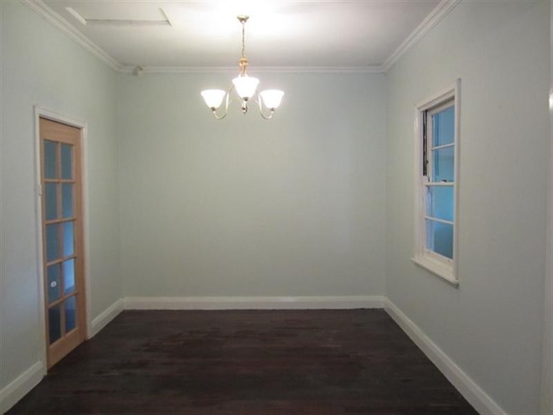 14 Hooley Road, Midvale WA 6056