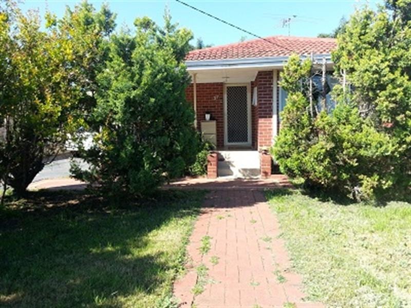37 Swincer Way, Koondoola WA 6064