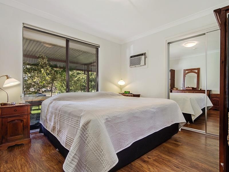 13 Helston Court, Midland WA 6056