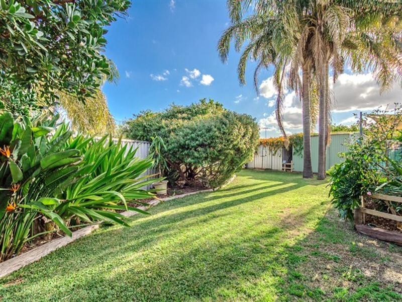 13 Helston Court, Midland WA 6056