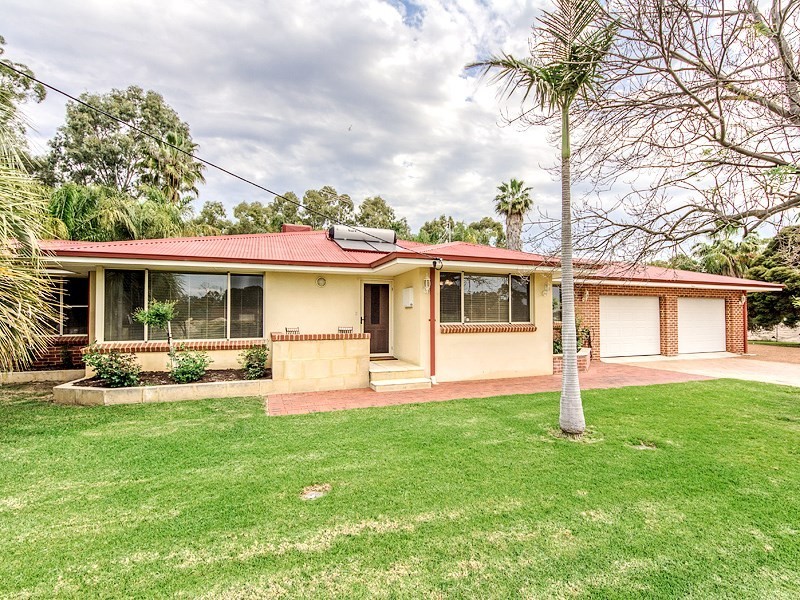 77 Victoria Road, West Swan WA 6055