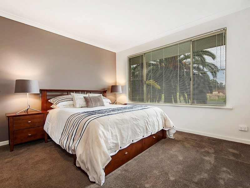 77 Victoria Road, West Swan WA 6055