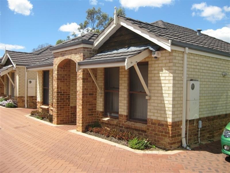 2/24 Hyde Street, Midland WA 6056