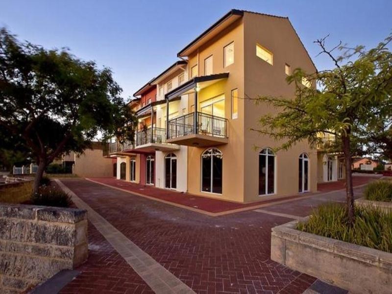 2/57 Ponte Vecchio Bouldevard, Ellenbrook WA 6069