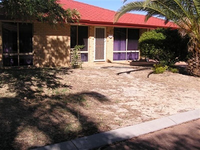 6 Bambra Mews, Stratton WA 6056