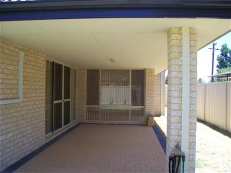 6A Wellaton Street, Midvale WA 6056