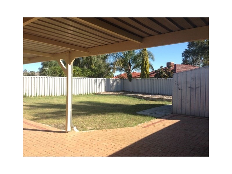 36 Waterlily Drive, Stratton WA 6056