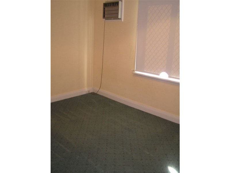 39 Ewart Street, Midvale WA 6056