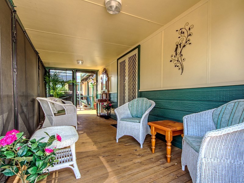 4 John Street, Middle Swan WA 6056