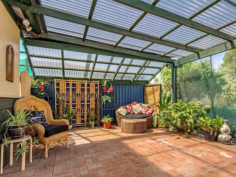 4 John Street, Middle Swan WA 6056