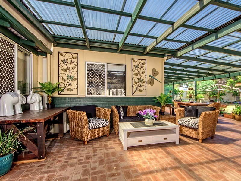 4 John Street, Middle Swan WA 6056