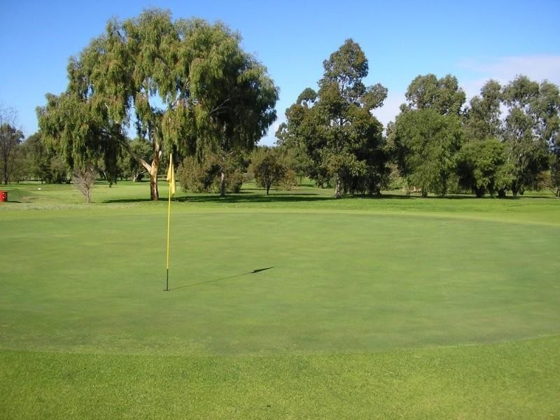 1/145 West Parade, South Guildford WA 6055