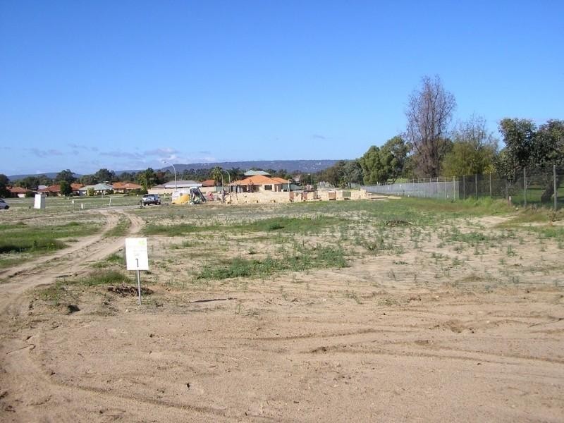 1/145 West Parade, South Guildford WA 6055