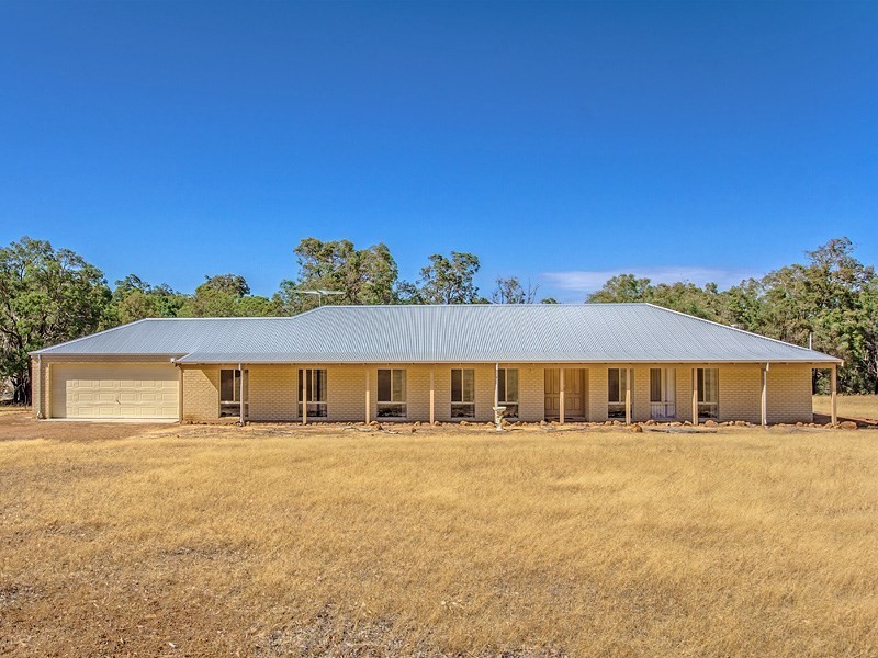 40 Barcelona Drive, Brigadoon WA 6069