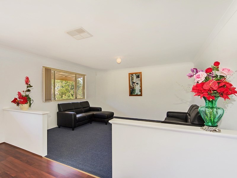 40 Barcelona Drive, Brigadoon WA 6069