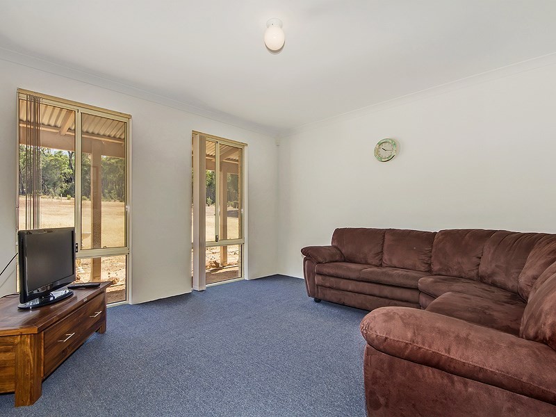 40 Barcelona Drive, Brigadoon WA 6069