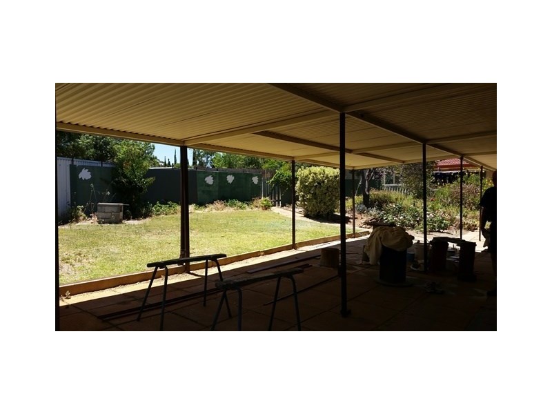 27 Wortley Road, Greenmount WA 6056