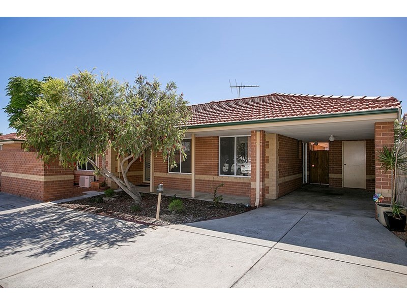 15/11 Elvire Street, Viveash WA 6056