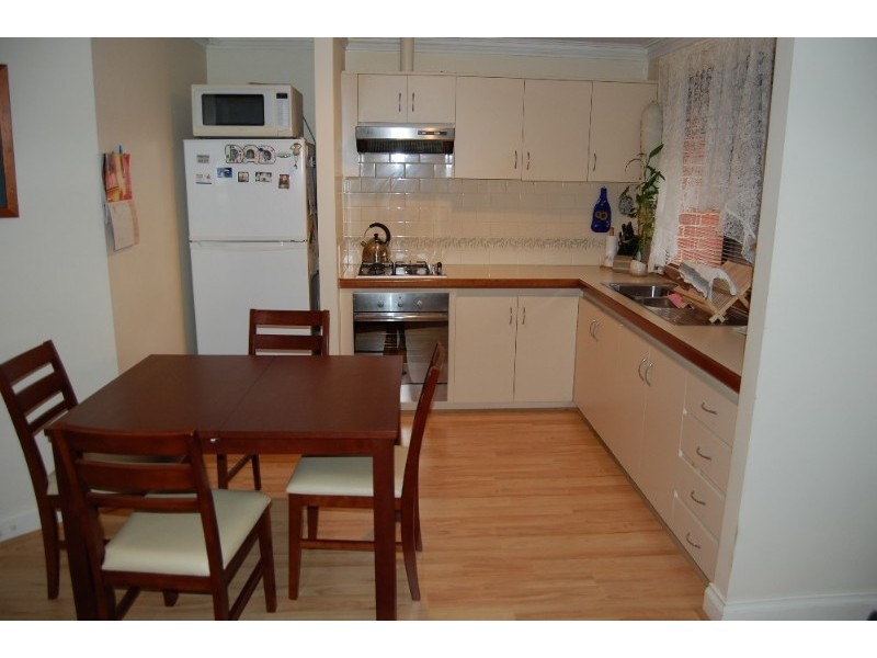 2/30 Montreal Road, Woodbridge WA 6056