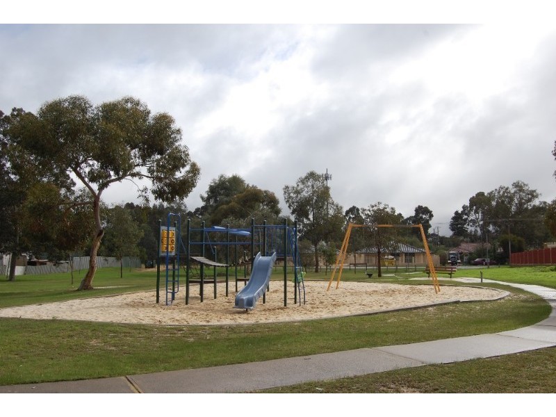 2/30 Montreal Road, Woodbridge WA 6056