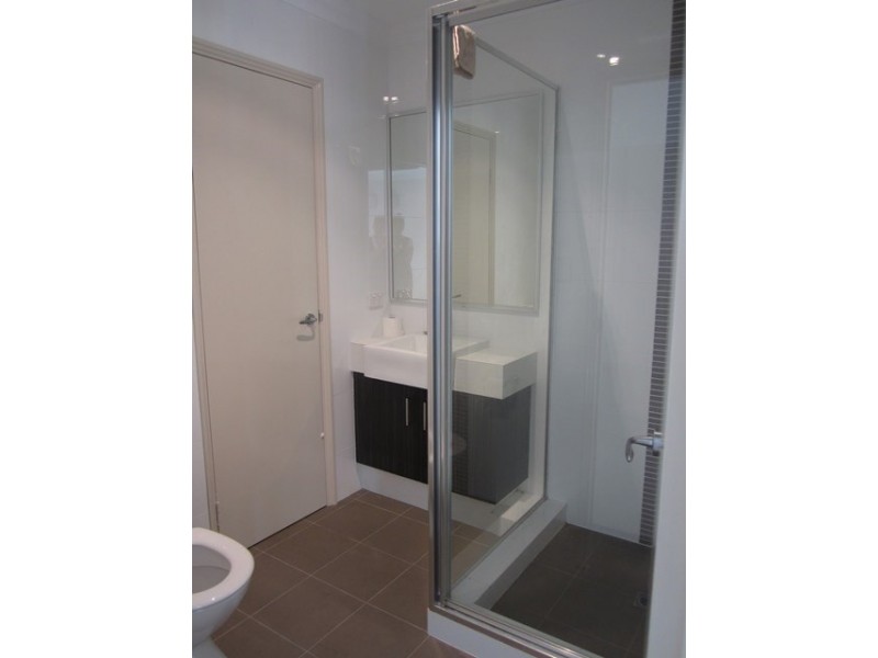 6/6 Sampson Close, Midland WA 6056