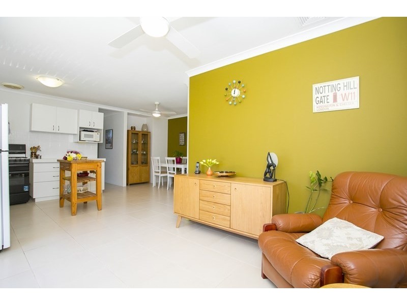 55 Markham Way, Swan View WA 6056