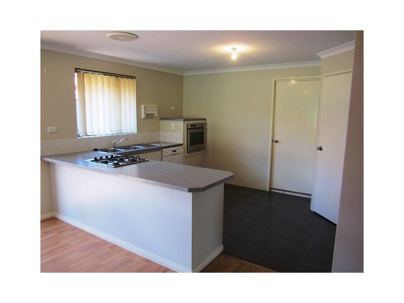 8 Laurina Way, Jane Brook WA 6056