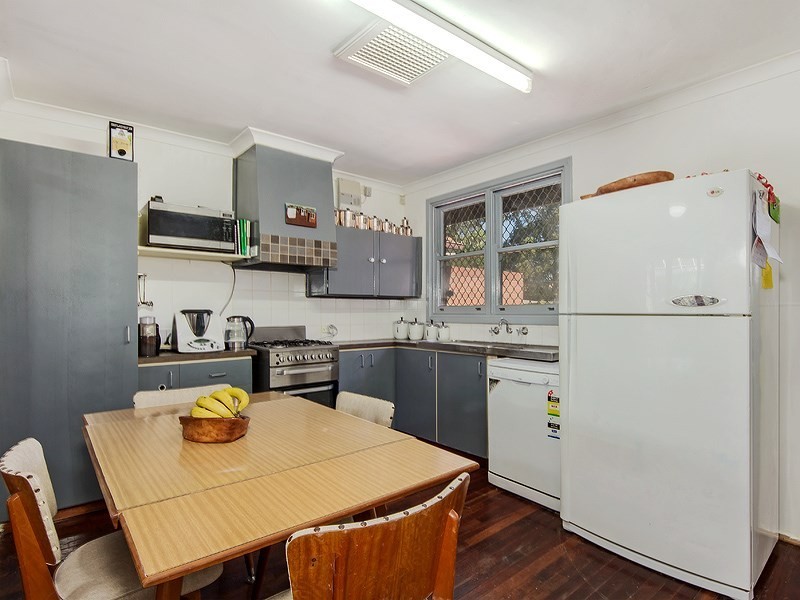 37 Kerwin Way, Lockridge WA 6054