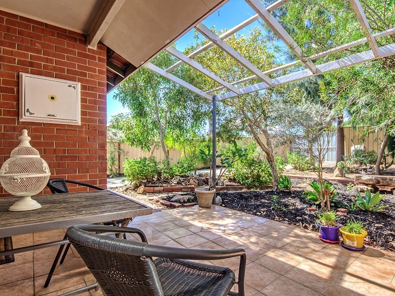 37 Kerwin Way, Lockridge WA 6054