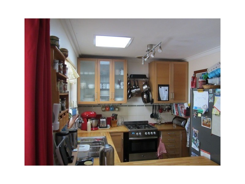 3 Henderson Road, Stoneville WA 6081