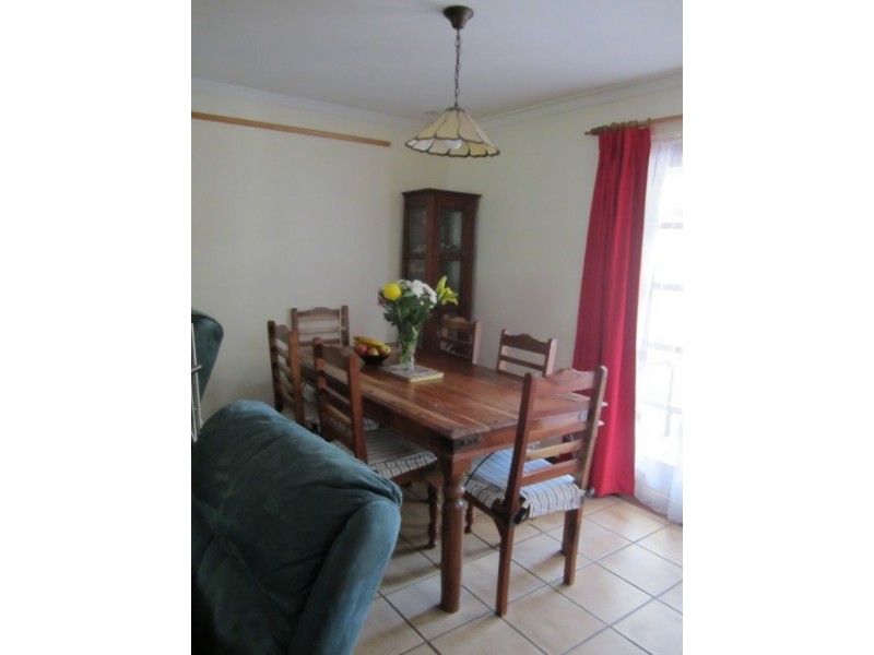 3 Henderson Road, Stoneville WA 6081