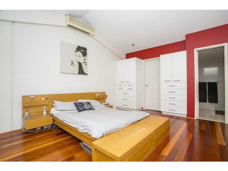 4, 218 Carr Place, Leederville WA 6007