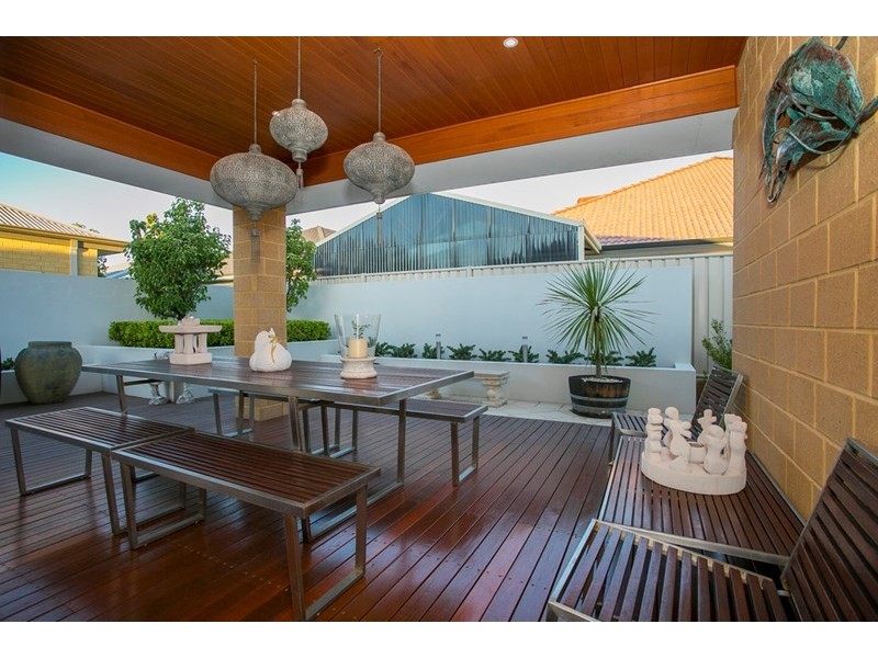 6 Colorino Avenue, Caversham WA 6055