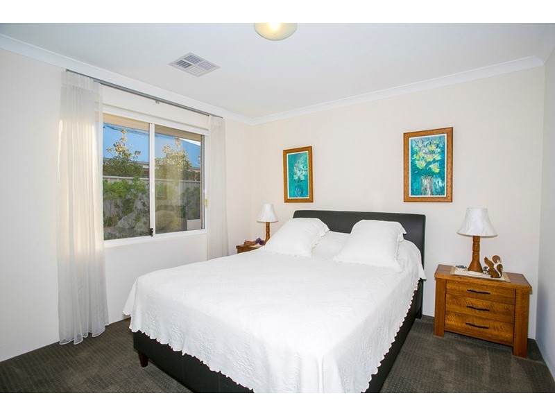 6 Colorino Avenue, Caversham WA 6055