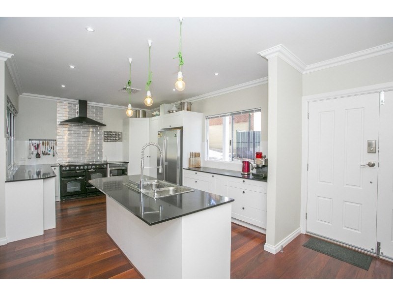 4A Shaftesbury Avenue, Bayswater WA 6053