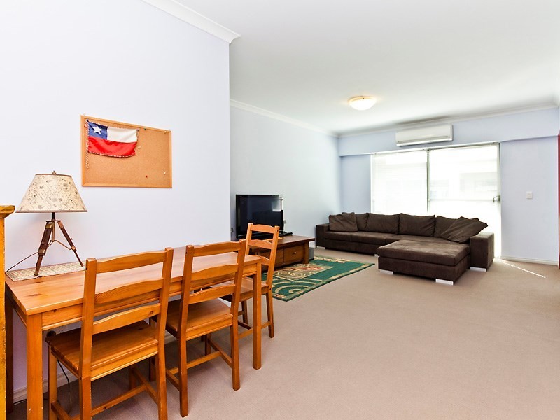 30/42 The Crescent, Midland WA 6056