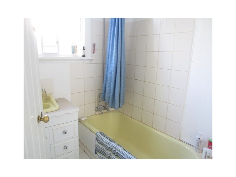 14 Third Avenue, Woodbridge WA 6056