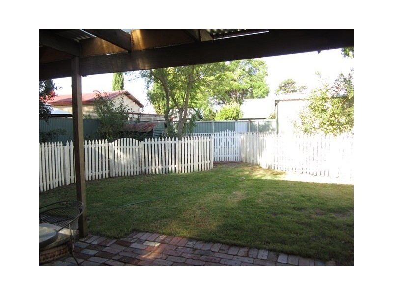 14 Third Avenue, Woodbridge WA 6056